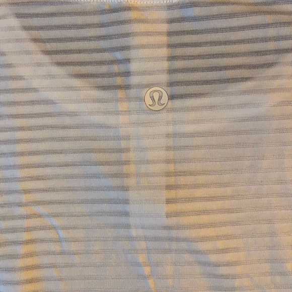 Lululemon. Size 10. White Tank Top. New with tags. - Picture 3 of 8